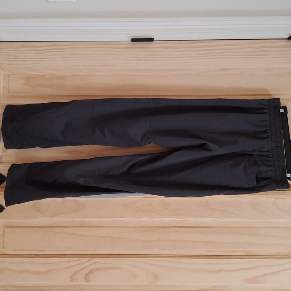 Joggers - Picture 2 of 2